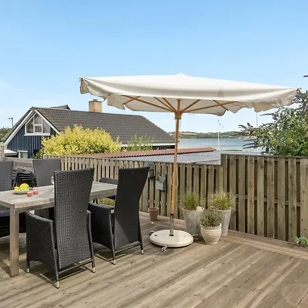 Feriehus Elain - From The Sea By Interhome *
