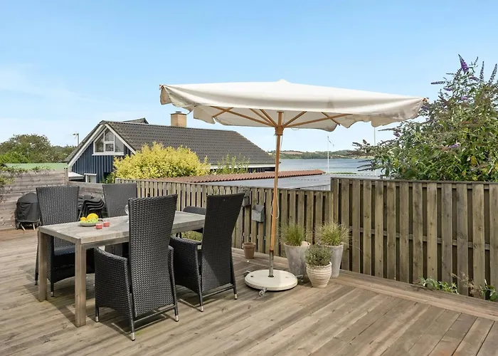 Elain - From The Sea By Interhome *